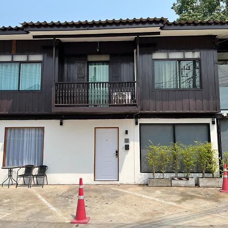 Baan_9_Muang Villa Chiang Mai Exteriör bild